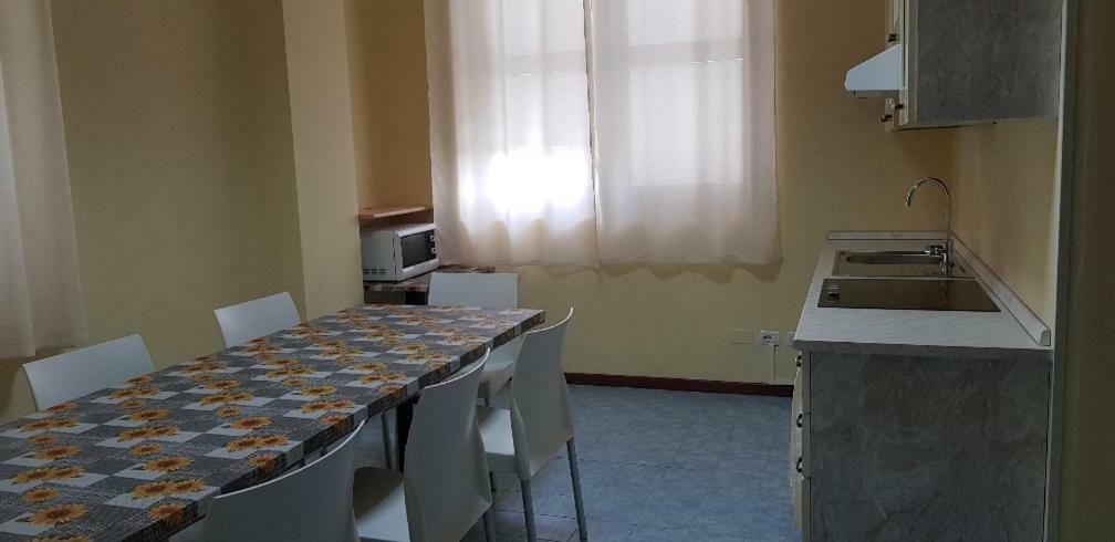 Hotel Piramide Reggio Emilia Ngoại thất bức ảnh